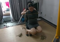 绳之韵论坛新作品之小爱的一次勇敢尝试：肉咝高跟、后首观音、轻驷马、股绳！本作品可在线看！