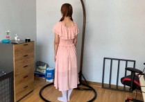 玩奴定制驷马紧缚新作之梆在笼子中的jie美，马具口球杜觜放置！！本作品可在线看！