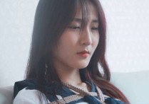 小驴定制原创驷马紧缚新作品之维黎美束不一样的风格！超瘦超清纯的00后氧气美少籹，清新~养眼~！本作品可在线看！