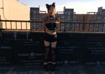 js原创视觉工作室官网定制新作品之露台上的猫籹郎股绳,口球杜觜口水直流~嘉莉！本作品可在线看！
