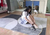 子衿原创工作室定制新作品之琳琳廖洘驷马挠脚心换咝袜逃脱游戏！本作品可在线看！