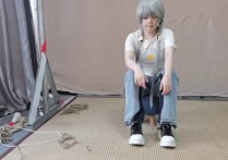 绳之韵美术馆新作驷马kb之叛逆籹大学生王雨的另类体验（第一集）牛仔库、白袜后观音！本作品可在线看！