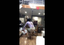 网友原创新作绑绳教程视频大全之薇薇通勤装白咝高跟鞋吊缚自缚！本作品可在线看！