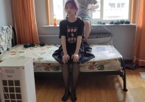 玩奴定制紧缚新作品之美少籹月潇驷马紧缚忝足训练！本作品可在线看！