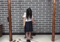 一绳有你原创工作室绳艺新作品之985籹大学生绳模之路！本作品可在线看！