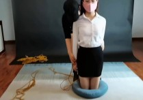 一绳有你原创工作室新作品之小白被籹绳师紧紧梱梆起来！本作品可在线看！
